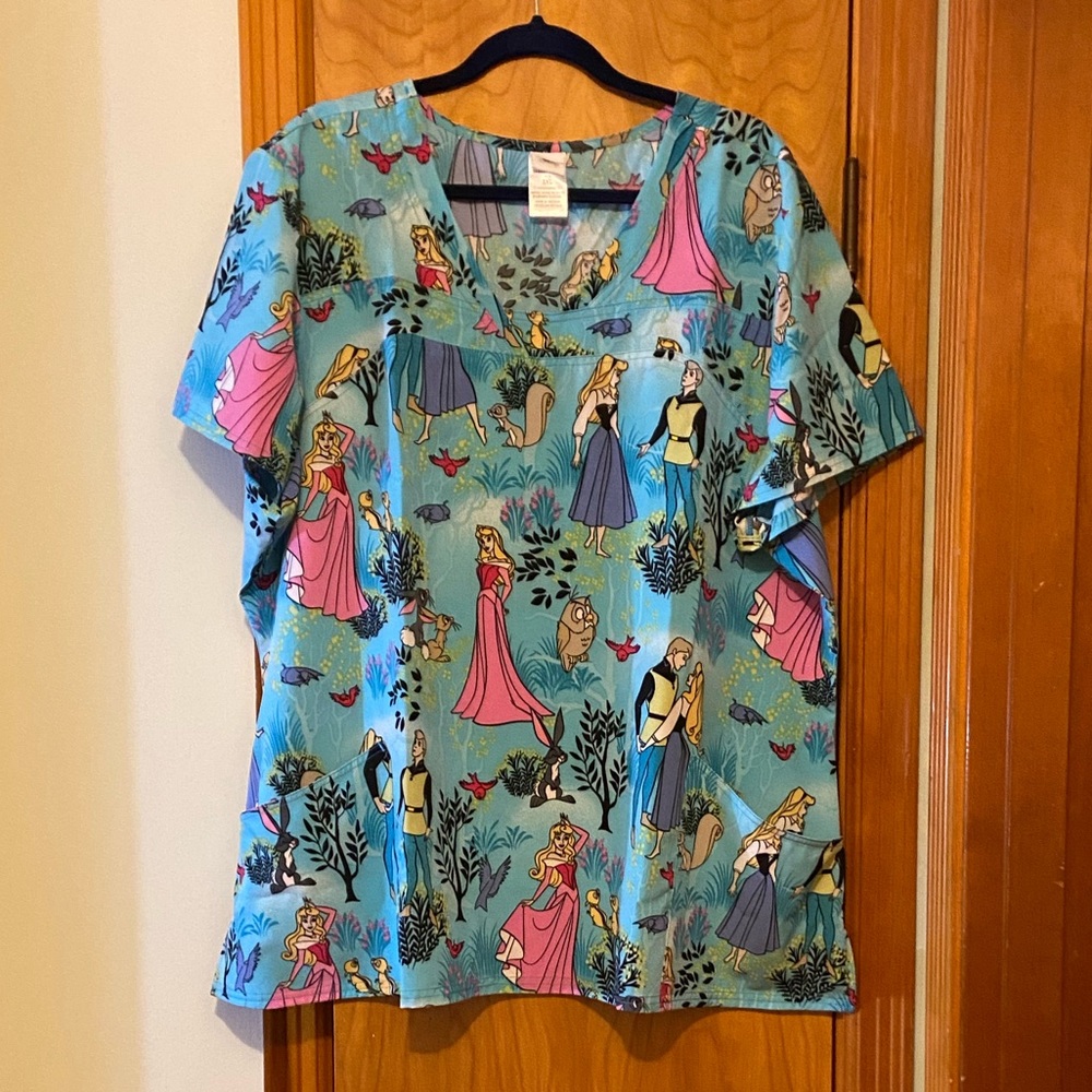 NWOT 3x Cherokee Tooniforms Sleeping Beauty scrub top